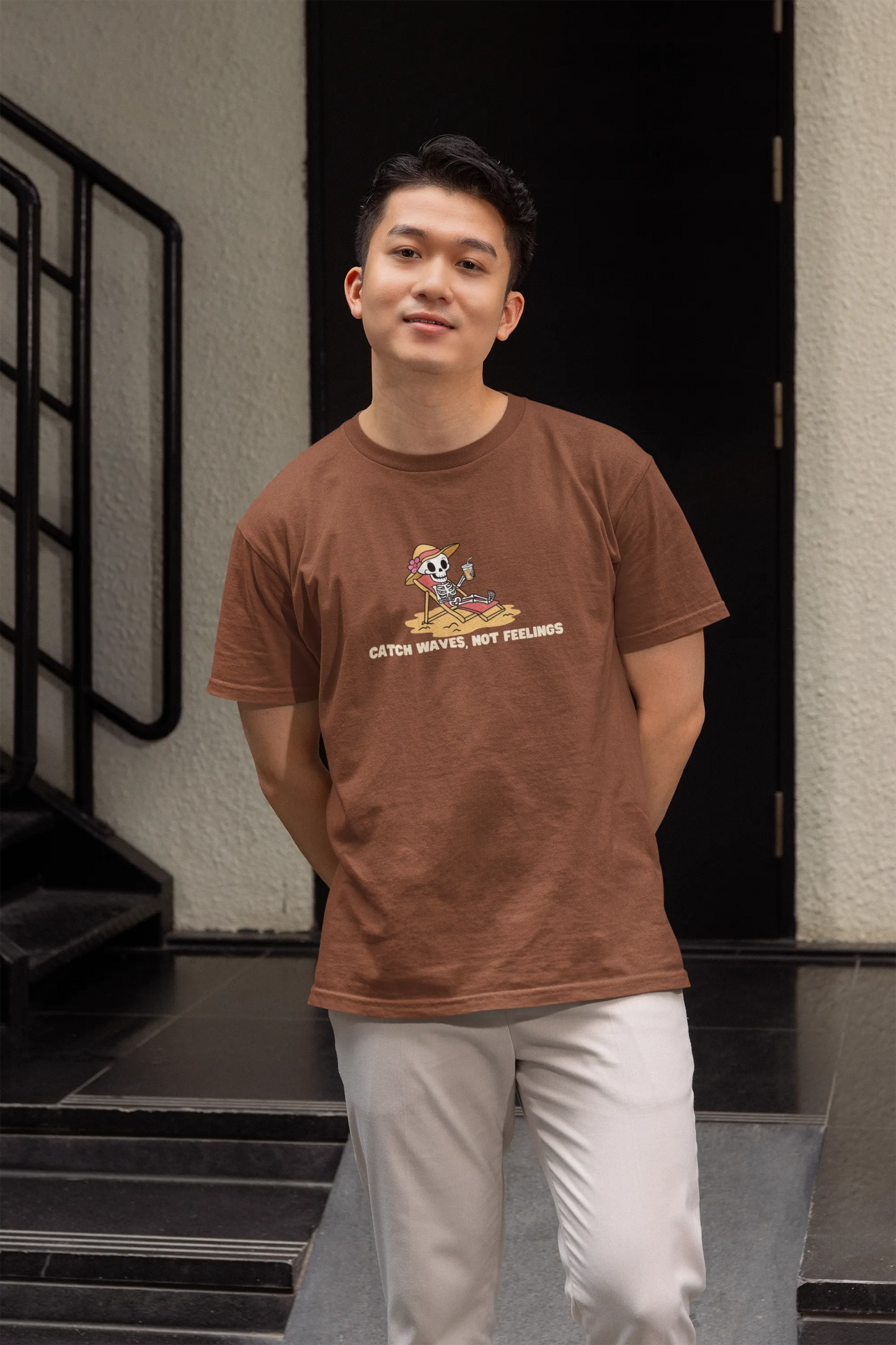 "Life is Better at The Beach" | Men 's T-Shirt for Travellers