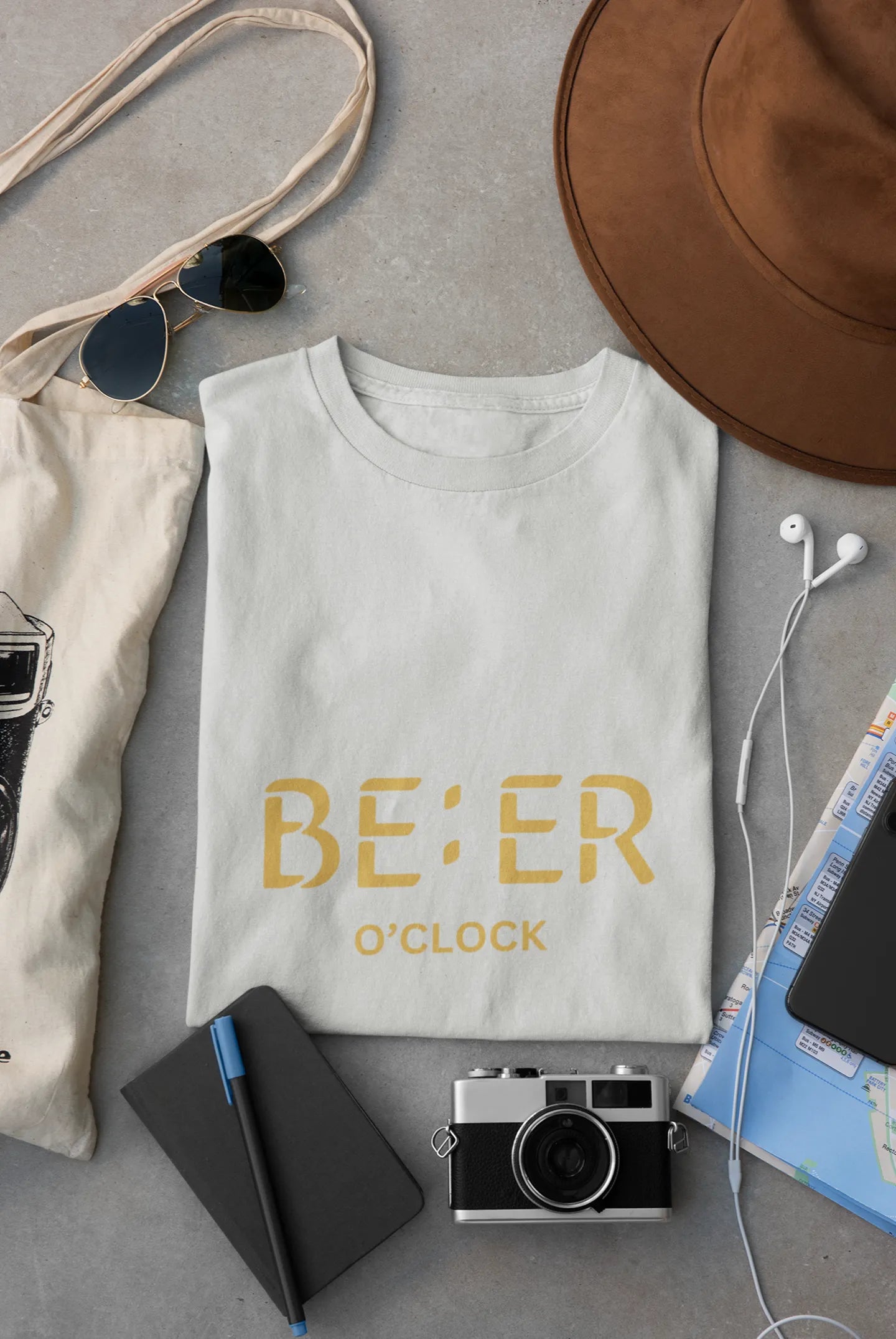 "Beer O' Clock" | Men 's T-Shirt for Beer Lovers
