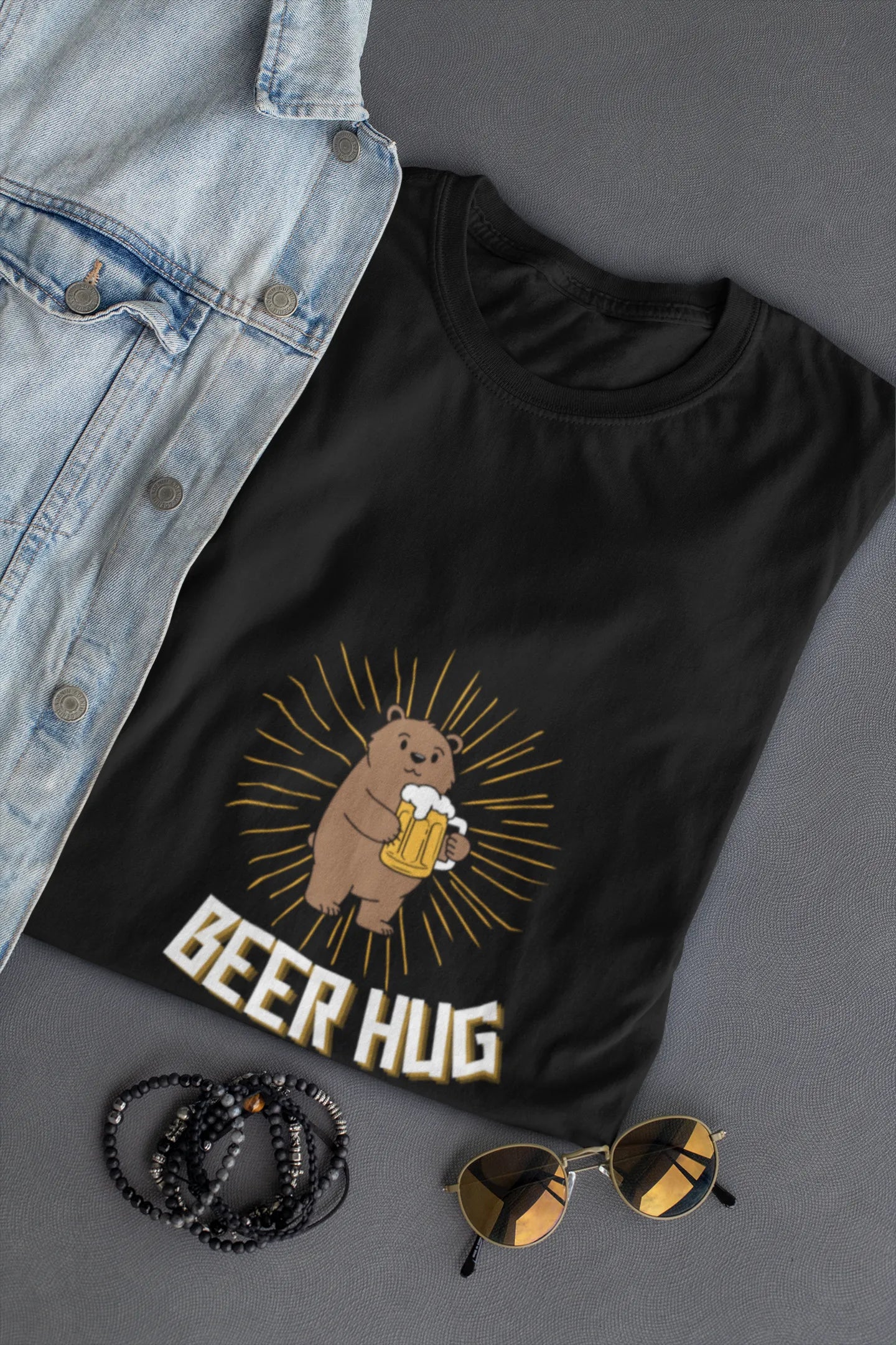 "Beer Hug" | Men 's T-Shirt for Beer Lovers