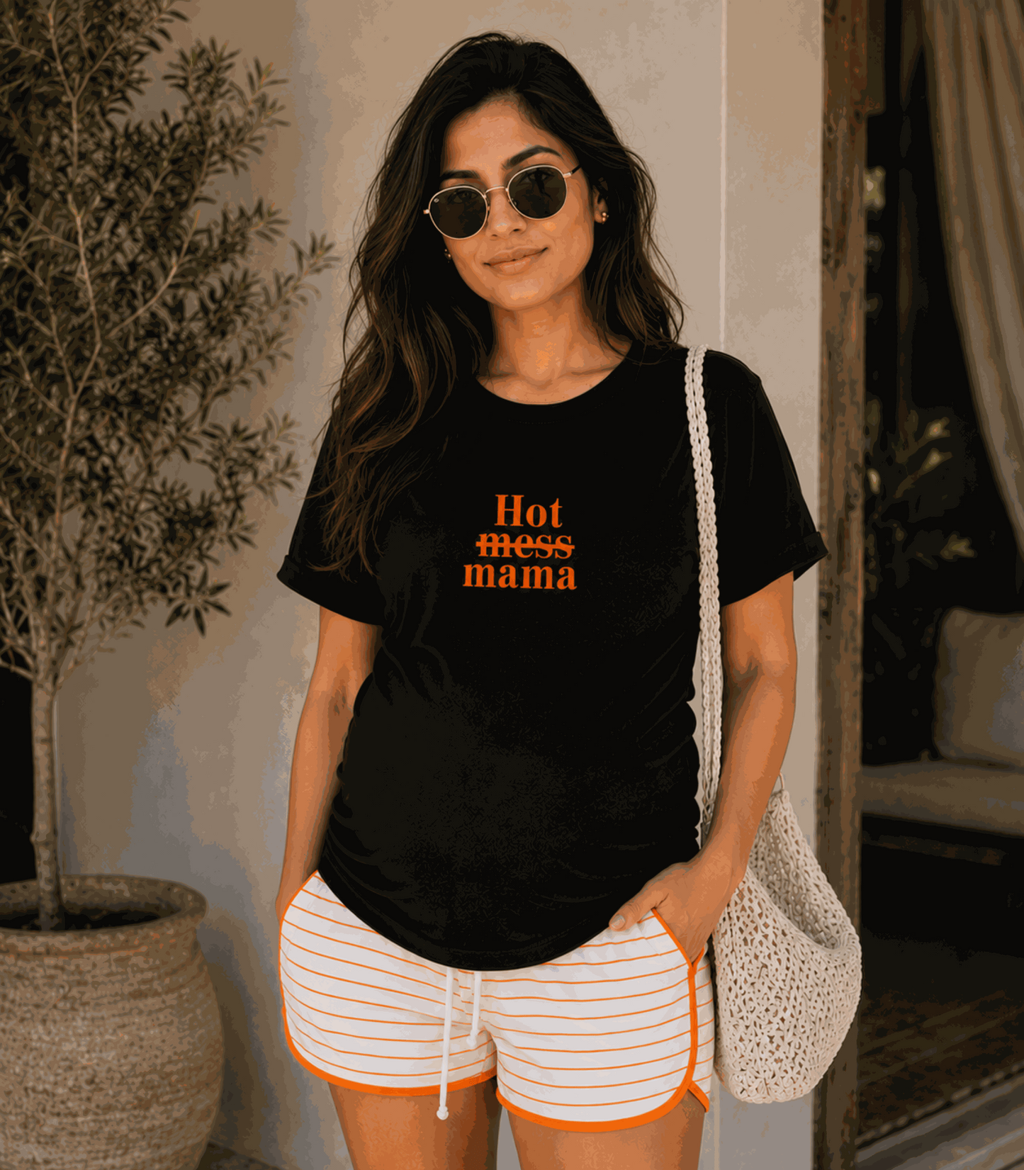 Hot Mamas | Women's Black T-shirt | Mom To Be