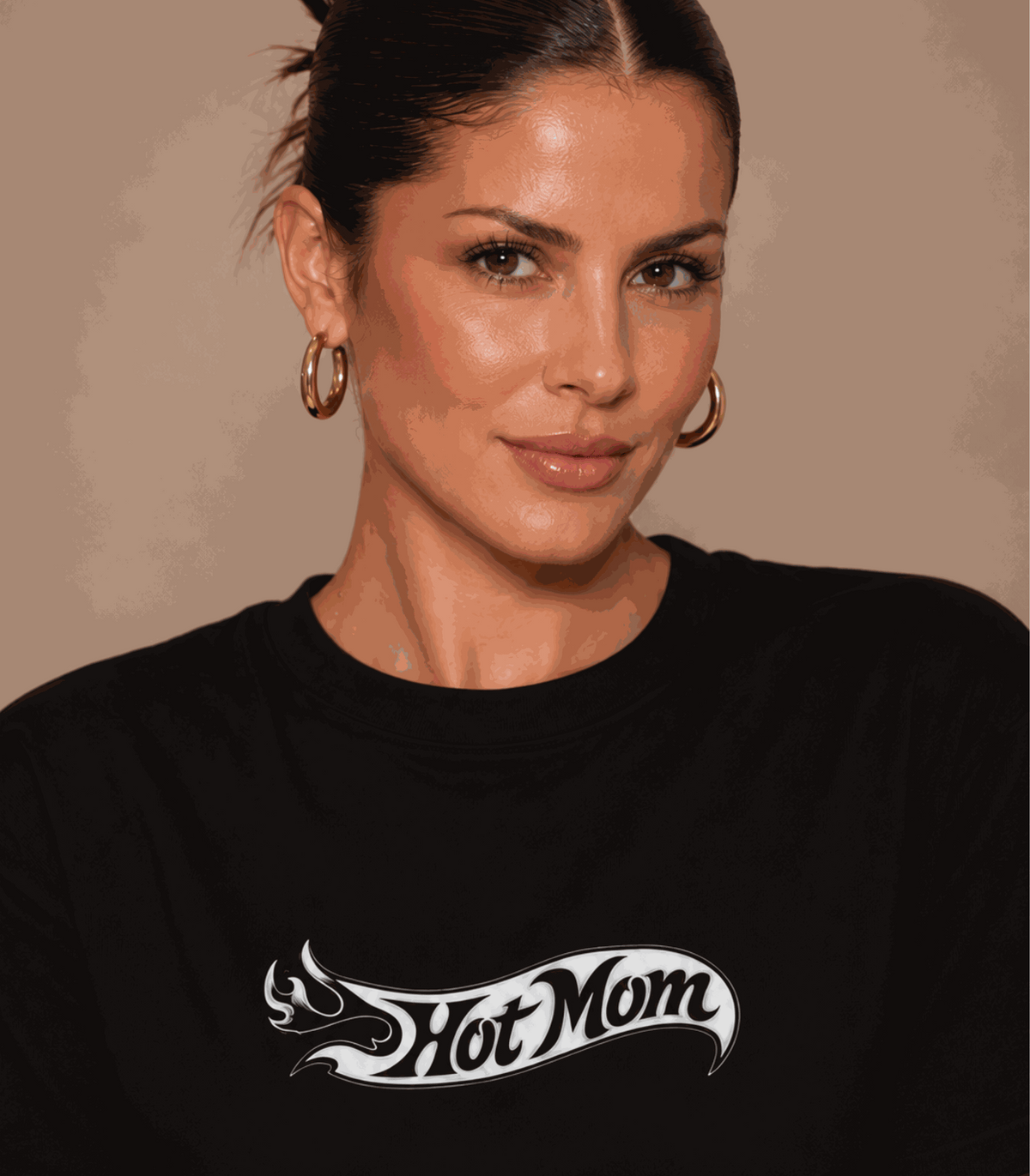 Hot mom | Women's Black T-shirt | Mom To Be