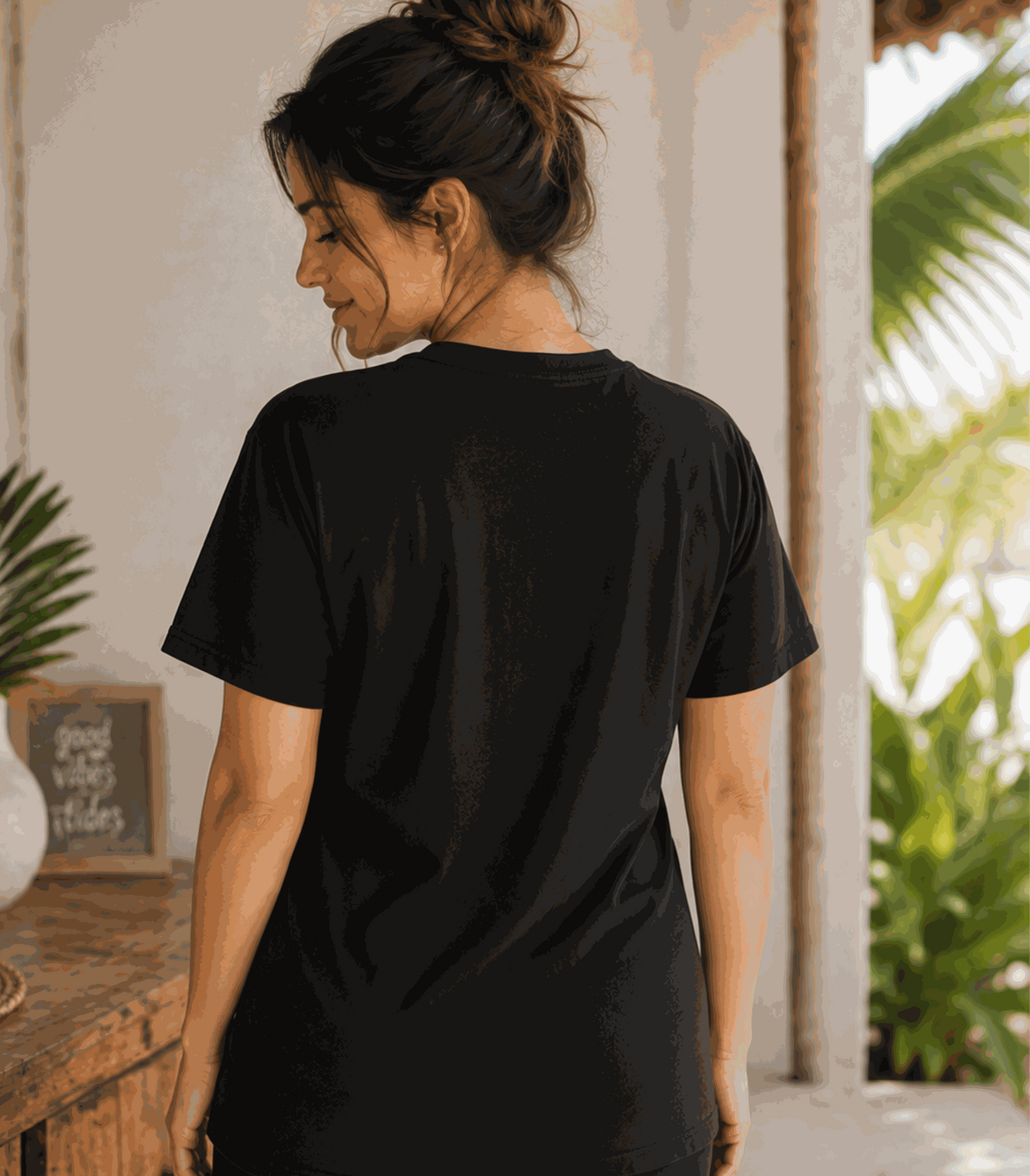 Tiny Kicks Club | Women's Black T-shirt | Mom To Be