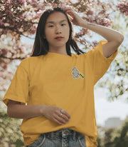 Wander Bear – Playful Travel Bear T-Shirt for Women